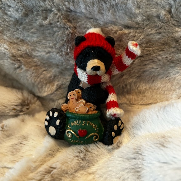 Kurt Adler Other - Kurt S Adler Bear with Christmas cookies